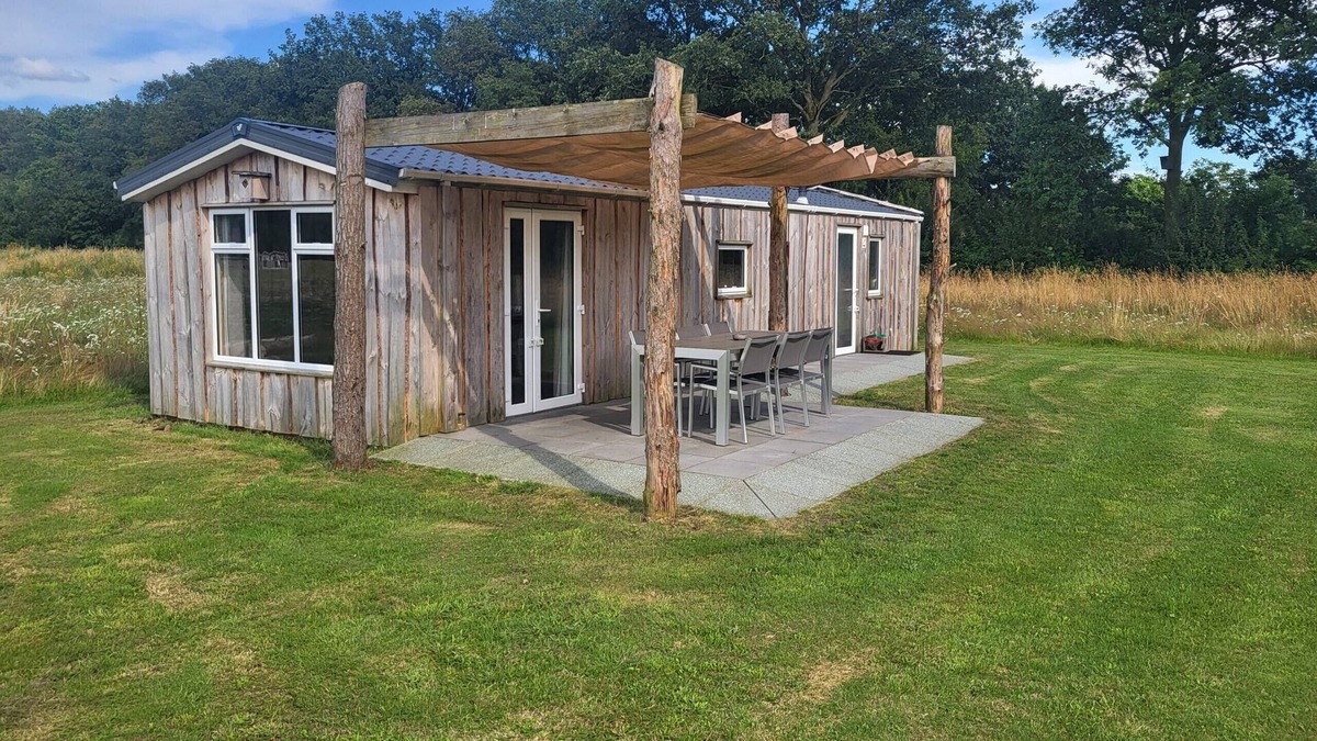 Heythuysen Ski Chalet | Hoeve Twente - De Bosuil