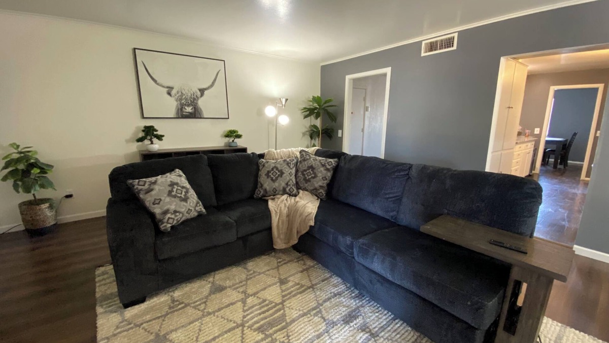 Lubbock Apartment | Hoff Gardens 40 - 3BR 2BA - Downtown Lubbock