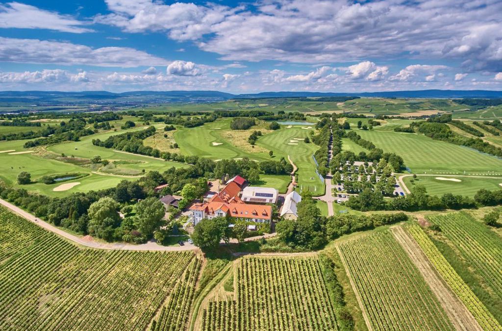 Rhenish Hesse Hotel | Hofgut Wißberg - Das Weinberghotel