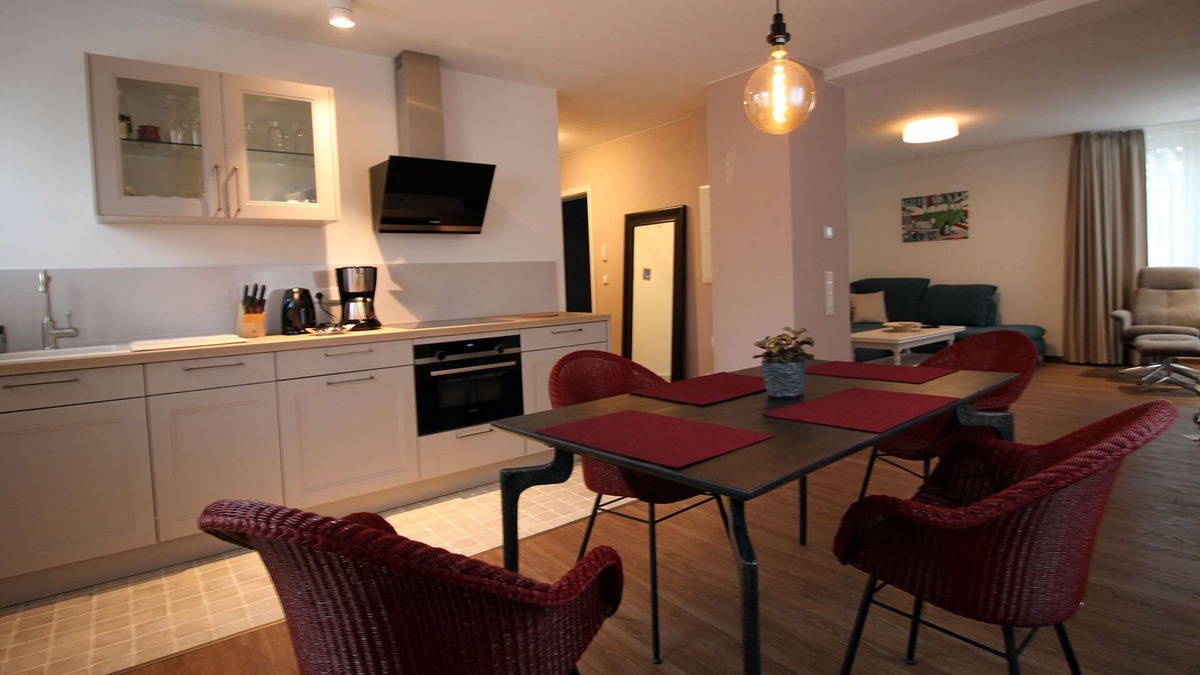 Heppenheim Apartment | Hofreite Top 2: Beautiful, high quality apartment with 65 m²