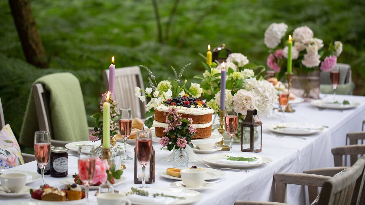 Codsall Hotel | Hogarths Hotel