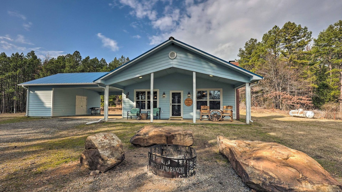 Hodgen House | Hogden Home Near the Black Fork River & Trails!