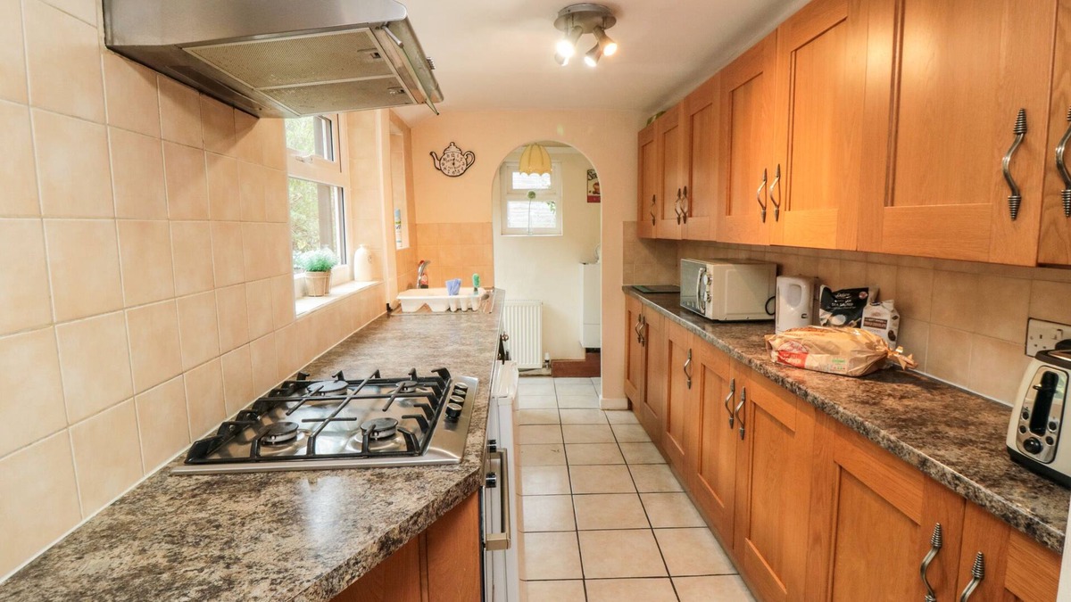 Pickering Cottage | Hogwarts Cottage