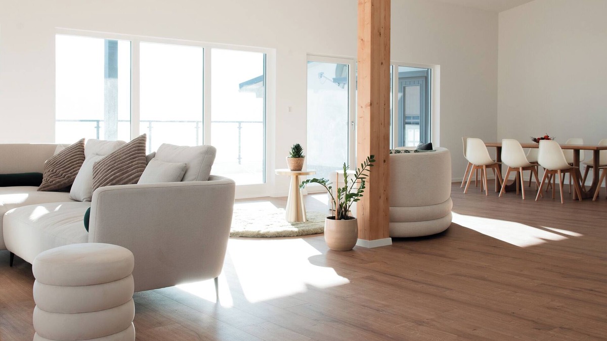 Burladingen Apartment | Hohenzollern Wellness Loft with panorama sauna