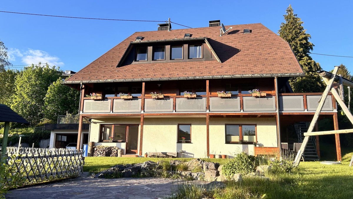 Bernau Apartment | Holiday Apartment 'Käppeleblick' with Mountain View, Private Terrace and Wi-Fi