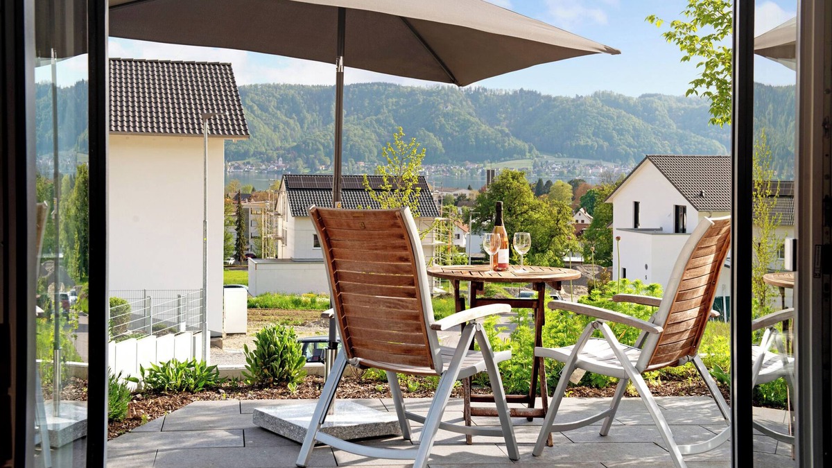Ludwigshafen Apartment | Holiday Apartment Maier with Private Terrace and Wi-Fi