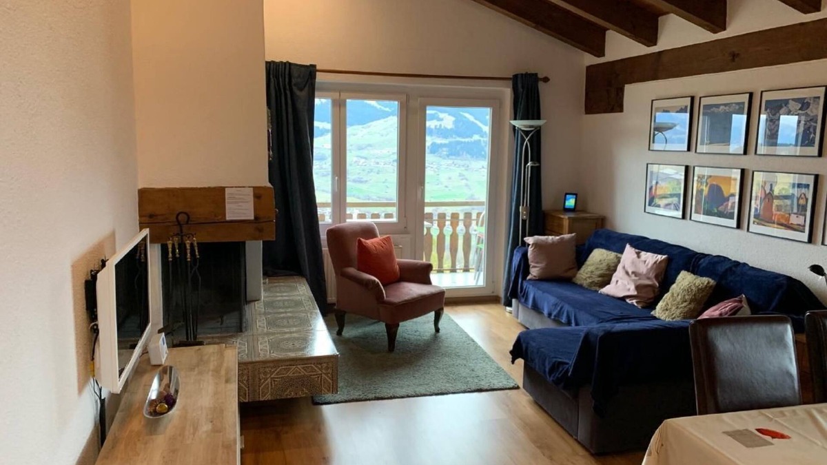 Surcuolm Ski Chalet | Holiday apartment Surcuolm (Obersaxen) for 1 - 4 persons with 2 bedrooms - Holiday apartment in one