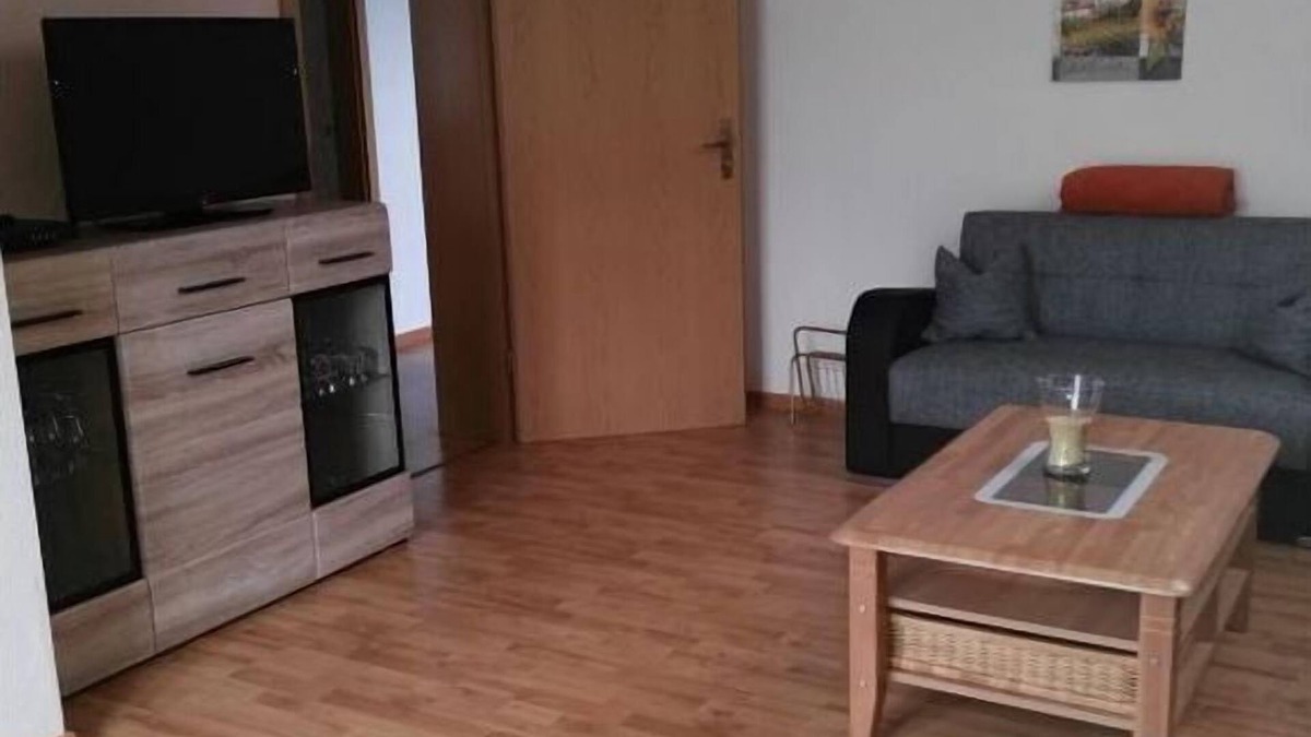 Edertal Apartment | Holiday apartment Hochgrebe "Heidi"