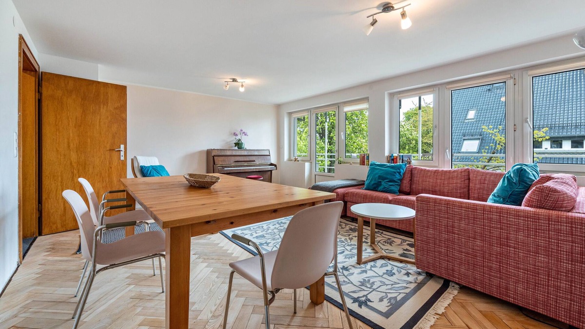 Bad Meinberg Apartment | Holiday Apartment 'Greenstay' with Wi-Fi