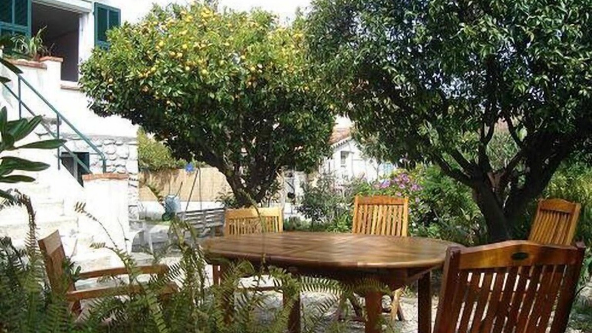 Saint-Laurent-du-Var House | Holiday apartment St Laurent du Var for 1 - 4 persons with 2 bedrooms - Holiday house