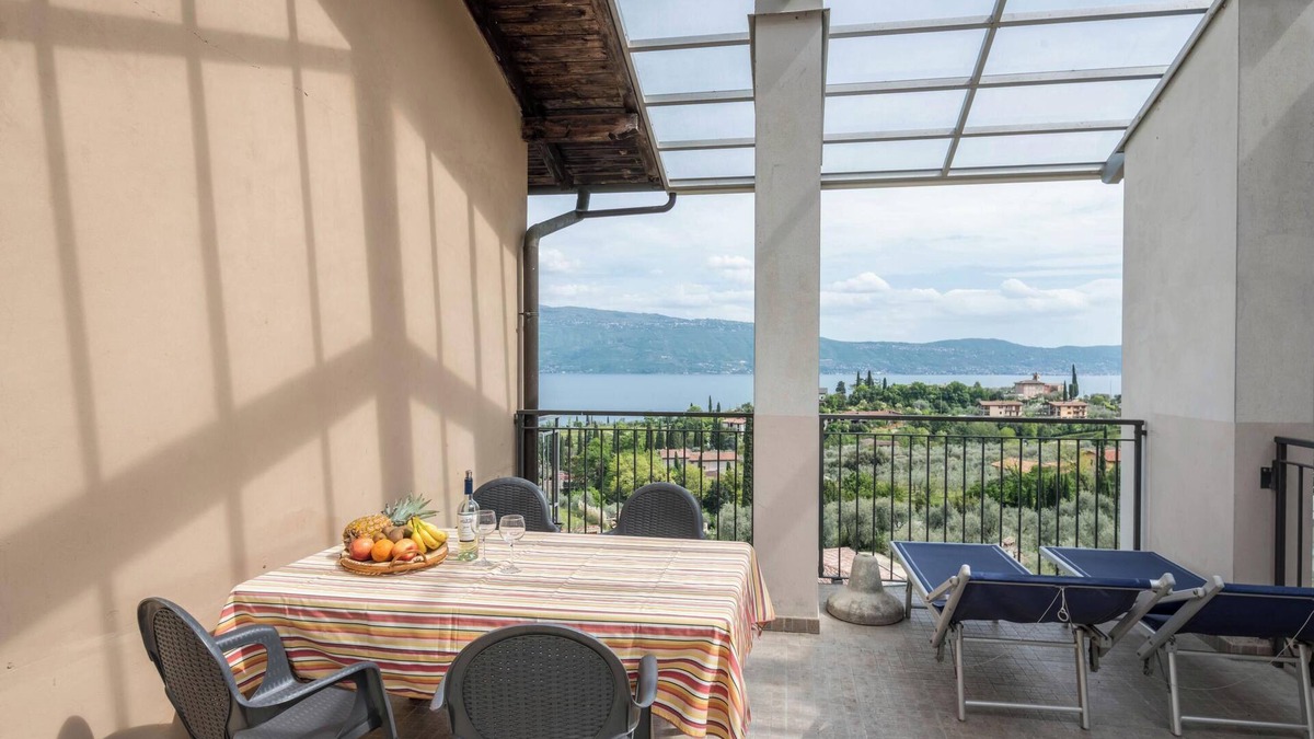 Toscolano Maderno Apartment | Holiday Apartment Al Agave Sopra with Mountain View, Lake View