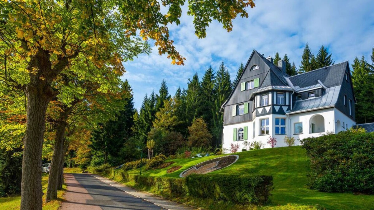 Baerenburg House | Holiday apartment Waldfrieden