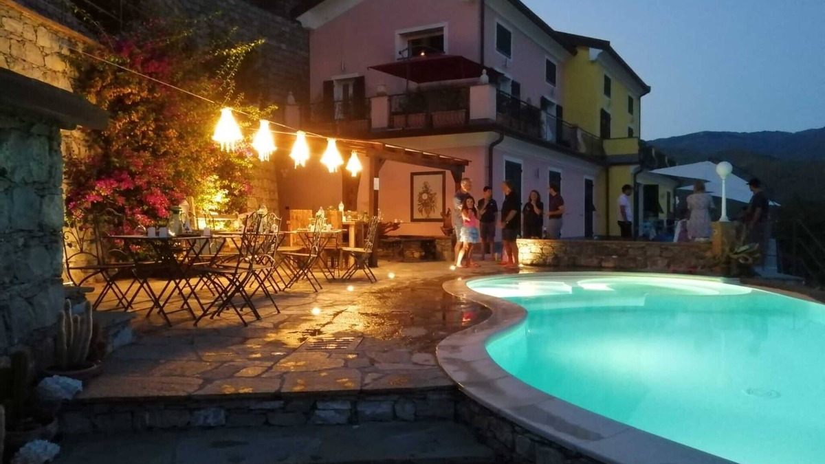 Casarza Ligure Apartment | Holiday Apartment "Villa Lice - Sciacchetrà" with Mountain View, Shared Garden & Wi-Fi