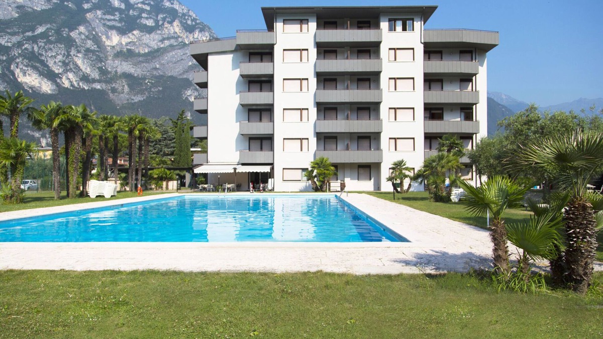Riva del Garda Apartment | Holiday apartment with balcony and pool