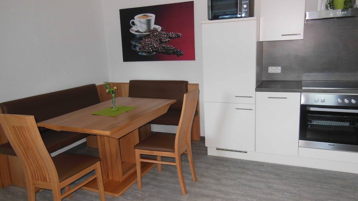 Iselsberg-Stronach Apartment | Holiday apartment 5 1 - Holiday house Sporer
