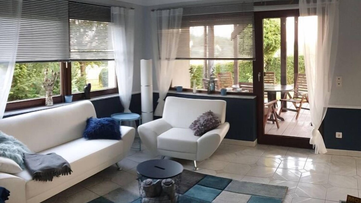 Kleineicholzheim Apartment | Holiday apartment An den Auwiesen