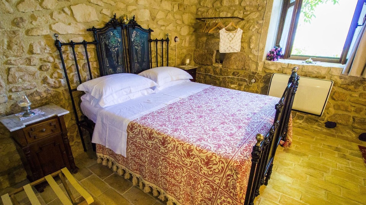 Abbateggio Apartment | Holiday apartment Abbateggio for 2 - 6 persons with 1 bedroom - Twin house