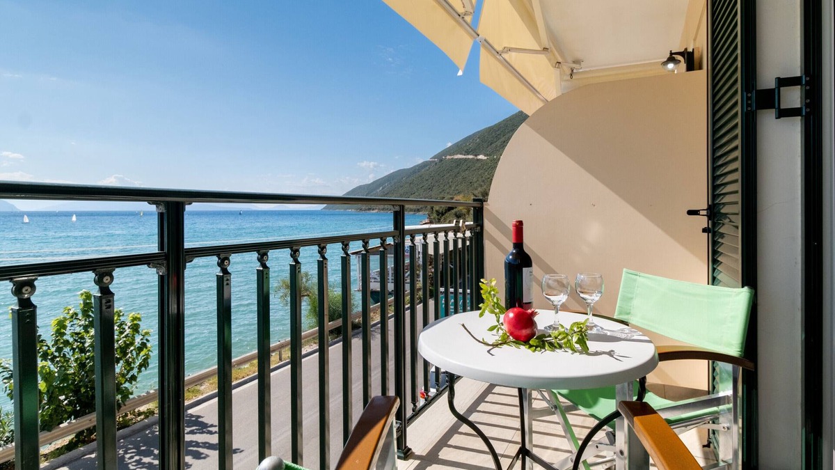 Vassiliki Apartment | Holiday Apartment 'Apostolos Apartment 2' Close to Beach with Sea View