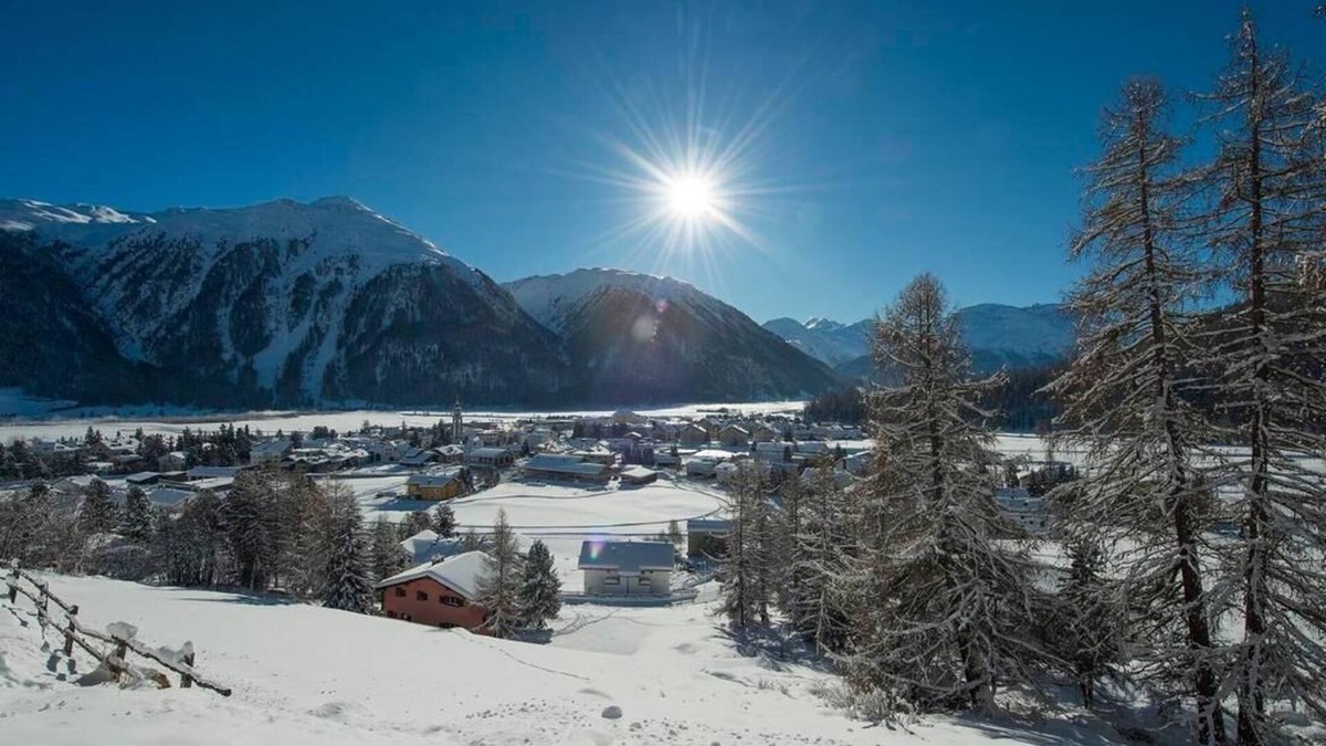 Bever Apartment | Holiday apartment Bever for 2 - 4 persons with 1 bedroom - Historical building