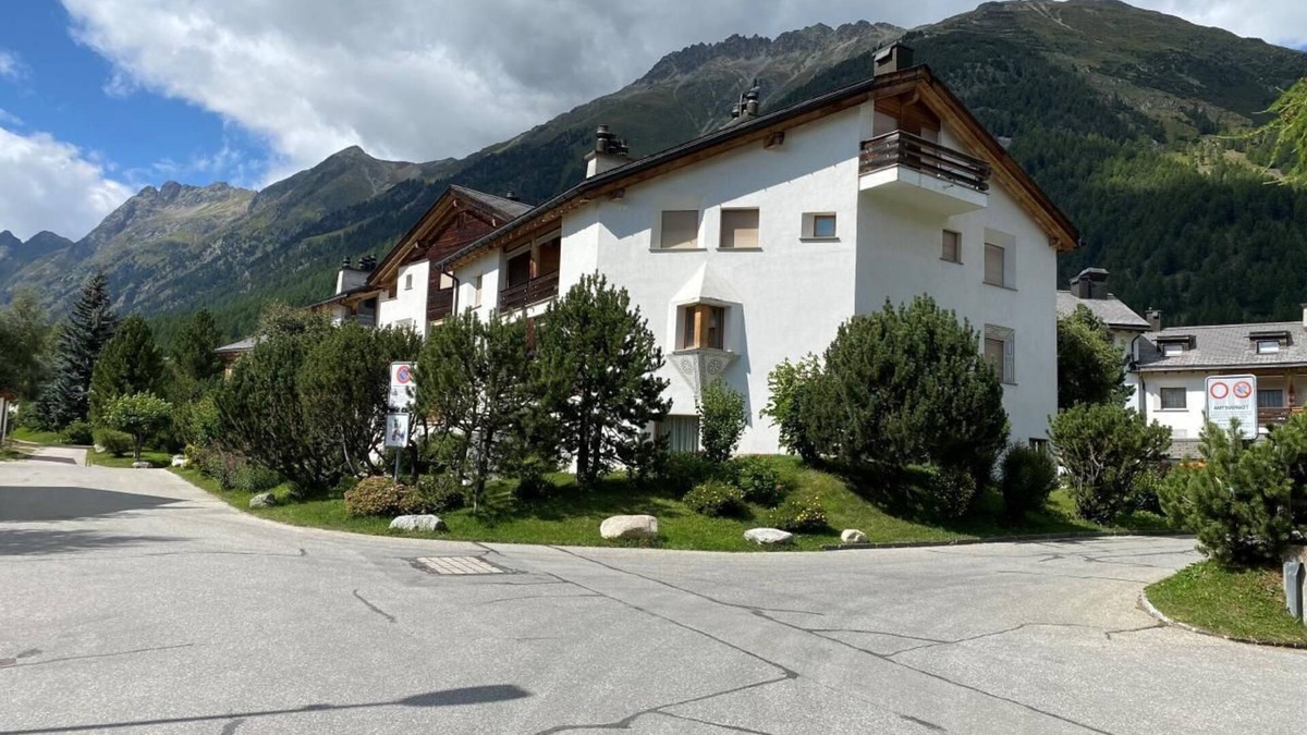 Bever Apartment | Holiday apartment Bever for 1 - 6 persons with 3 bedrooms - Holiday apartment