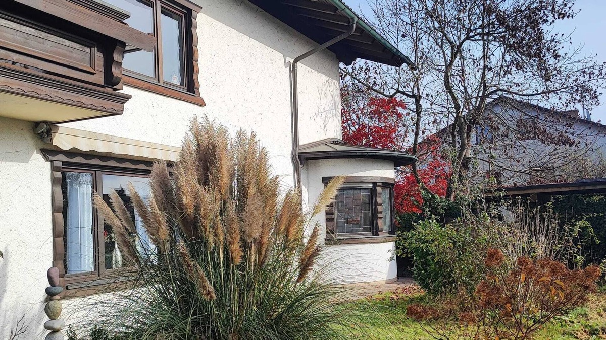 Griesstatt Apartment | Holiday Apartment "Bini" with Private Garden & Wi-Fi