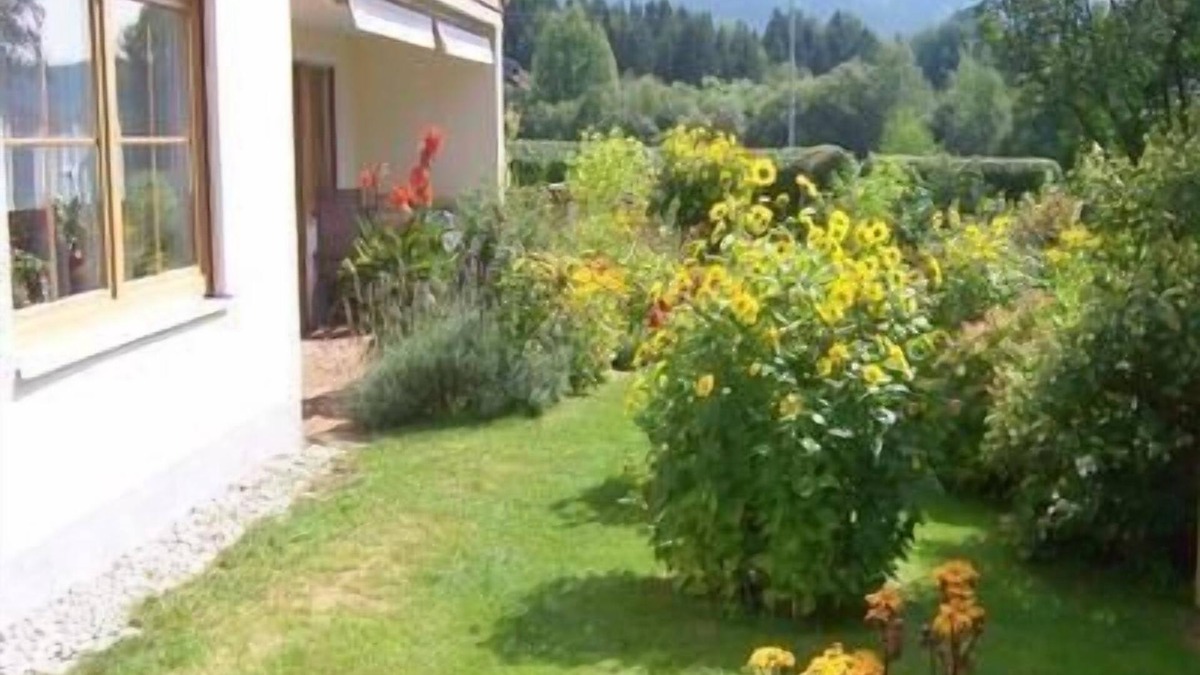 Bobrach Apartment | Holiday apartment Böbrach for 1 - 4 persons with 2 bedrooms - Holiday apartment
