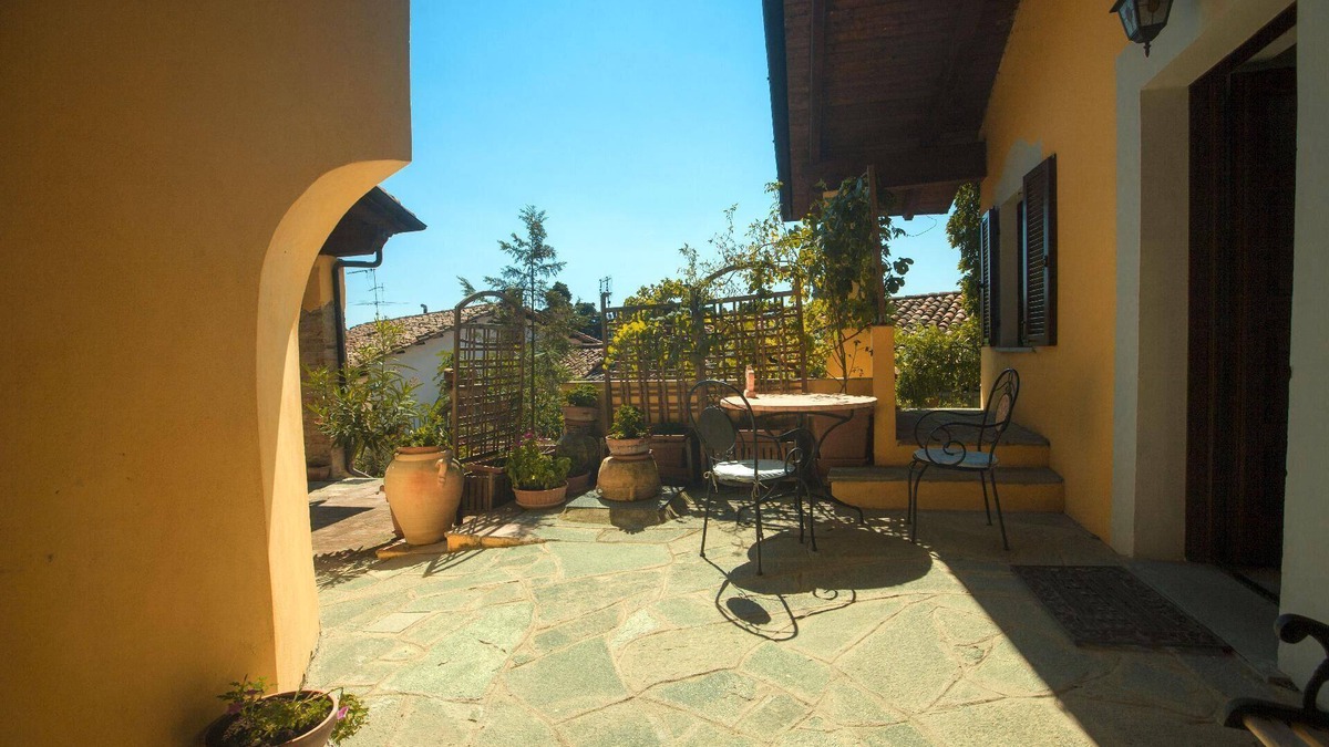Garibaldi Apartment | Holiday apartment Brusasco for 1 - 4 persons with 1 bedroom - Holiday apartment
