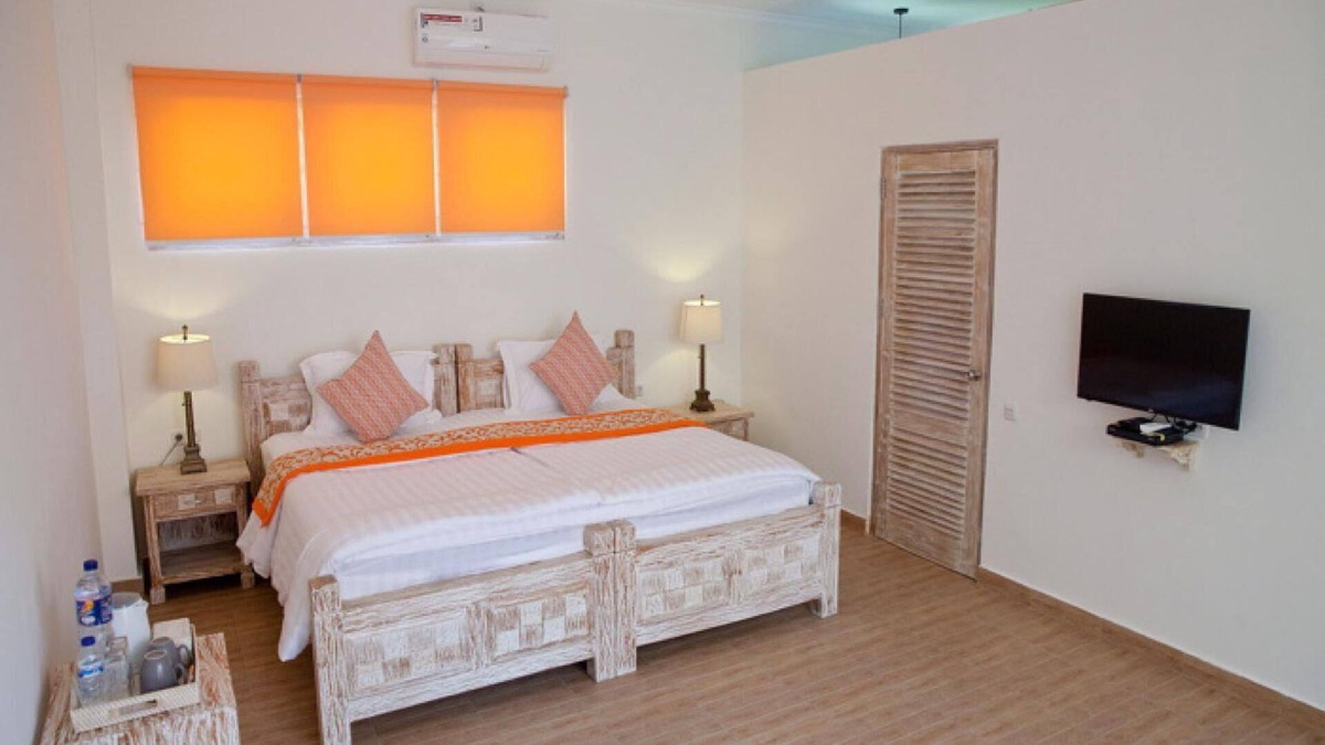 Bondalem Apartment | Holiday apartment Buleleng for 1 - 2 persons with 8 bedrooms - Row house