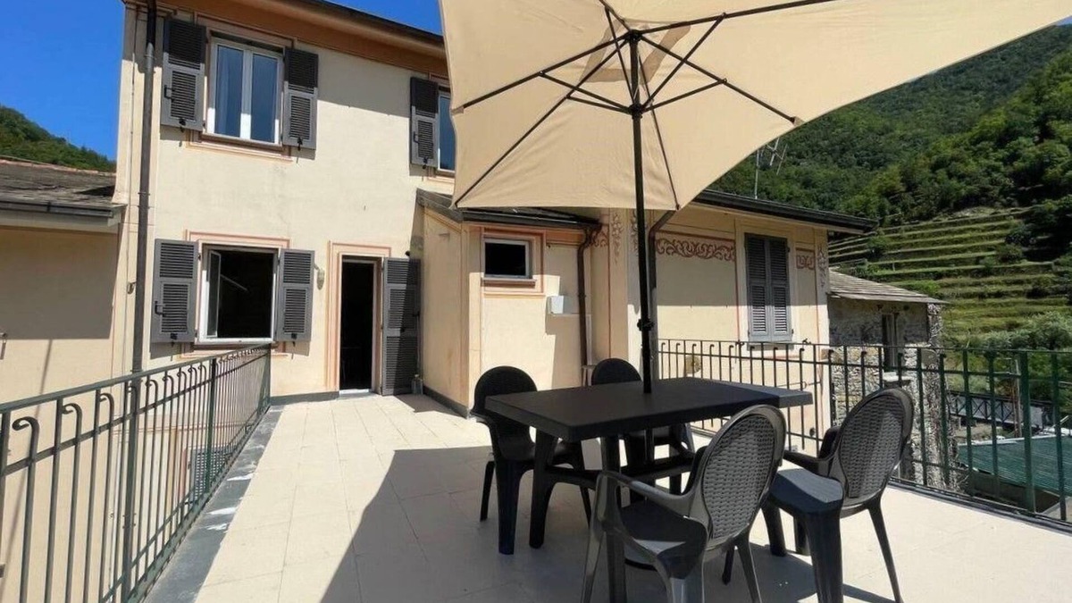 Lorsica Apartment | Holiday apartment Castagnelo for 1 - 5 persons with 2 bedrooms - Holiday apartment