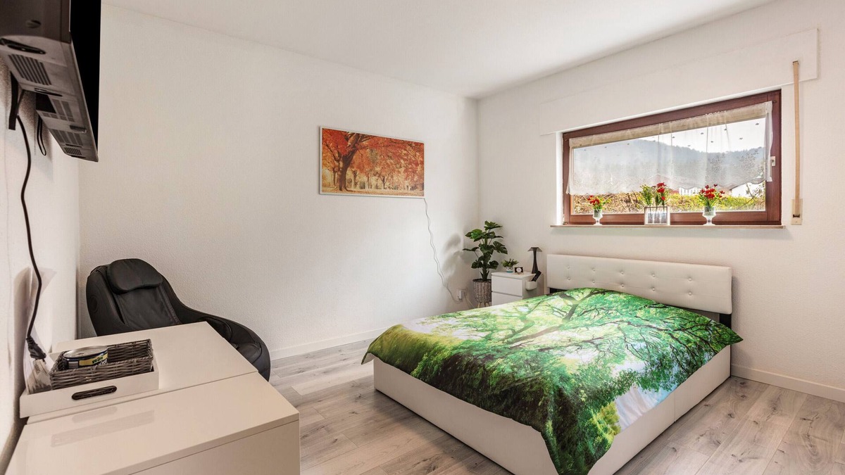 Bad Saeckingen Apartment | Holiday Apartment Haus Sonnenschein in Bad Säckingen, with Garden and Terrace
