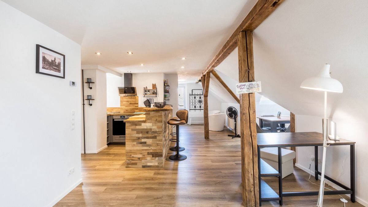 Nordhausen Apartment | Holiday Apartment 'Eichendorff Loft' with Mountain View & Wi-Fi