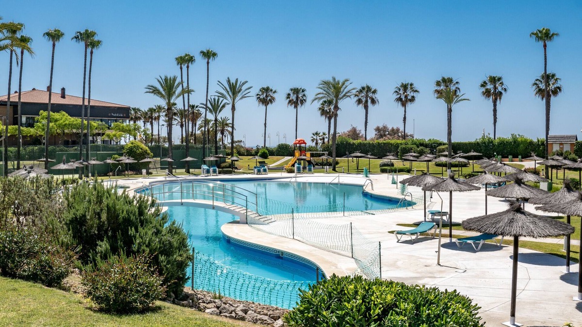 Isla Cristina Apartment | Holiday Apartment 'Kiko Las Americas' with Sea View, Shared Pool & Terrace