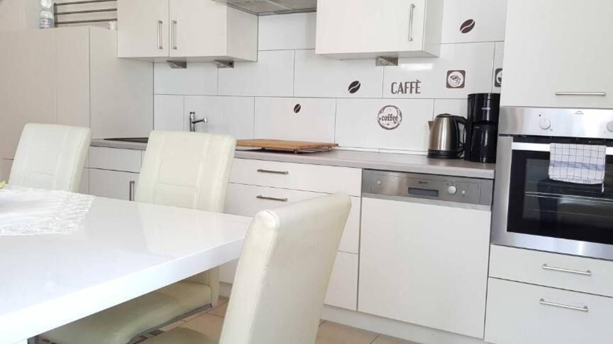 Katernberg Apartment | Holiday apartment Essen for 1 - 7 persons with 2 bedrooms - Holiday apartment