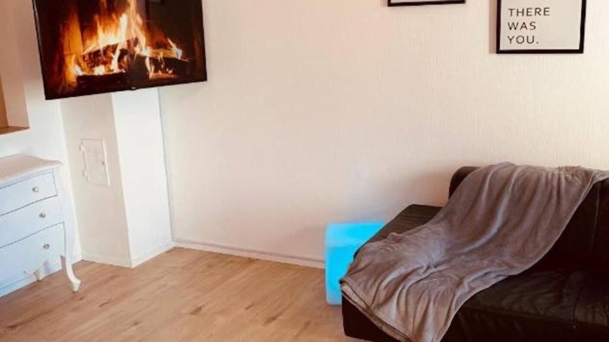 Salzweg Apartment | Holiday Apartment "Felix Living 5" with Terrace & Wi-Fi