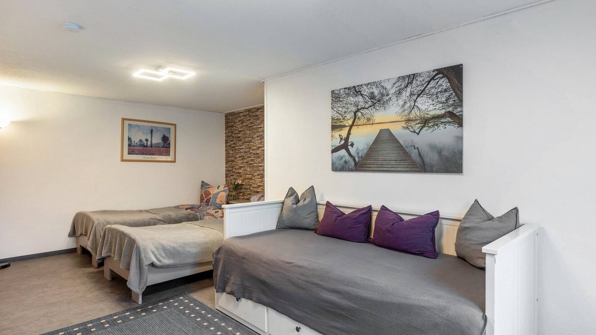 Wehrheim Apartment | Holiday Apartment 'Fewo Am Wiesbachtal' with Private Garden and Wi-Fi