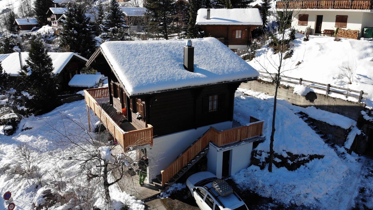 Fiesch Ski Chalet | Holiday apartment Fiesch for 1 - 5 persons with 4 bedrooms - Holiday apartment in one or multi-famil