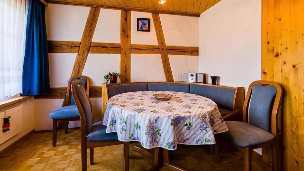 Hohentannen Apartment | Holiday apartment Hohentannen for 5 - 6 persons with 3 bedrooms - Multistorey holiday home/maisonett