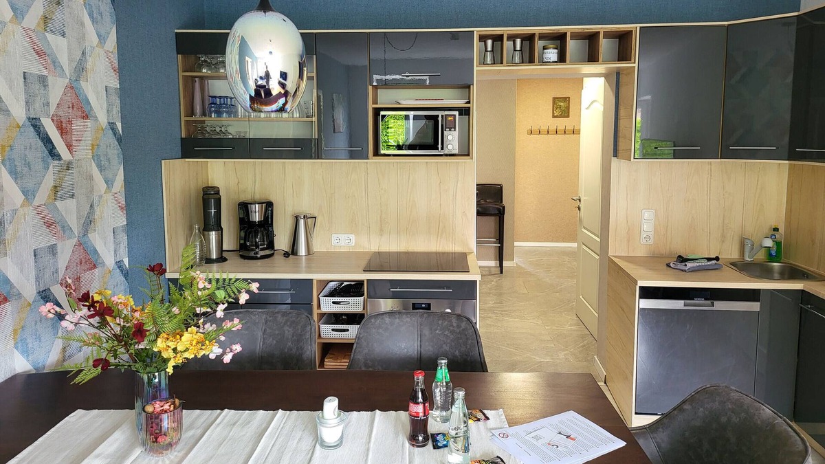 Wolmirstedt Apartment | Holiday Apartment "Hochwertiges 3 Zimmer" with Private Terrace & Wi-Fi