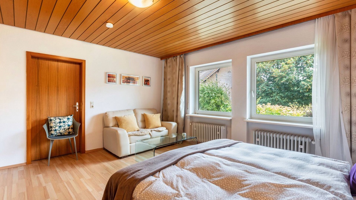 Urberg Apartment | Holiday Apartment 'Im Haus Vita' with Shared Terrace and Shared Garden