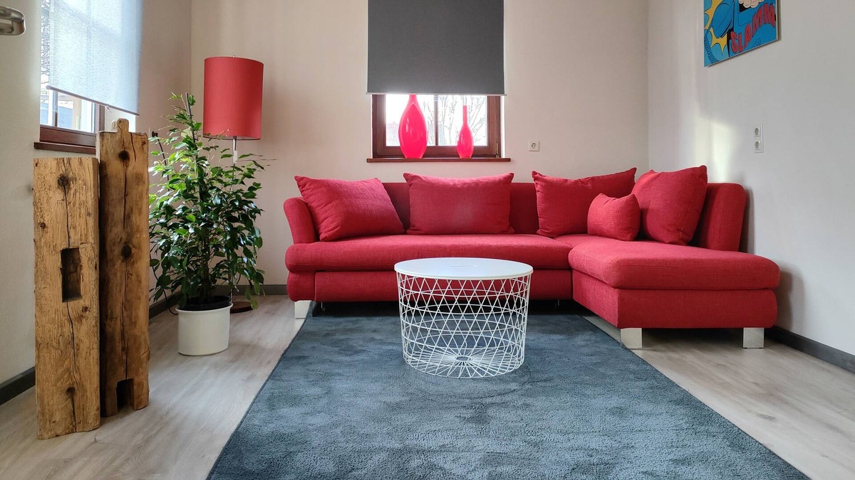 Empfingen Apartment | Holiday apartment in an old building with a loft character