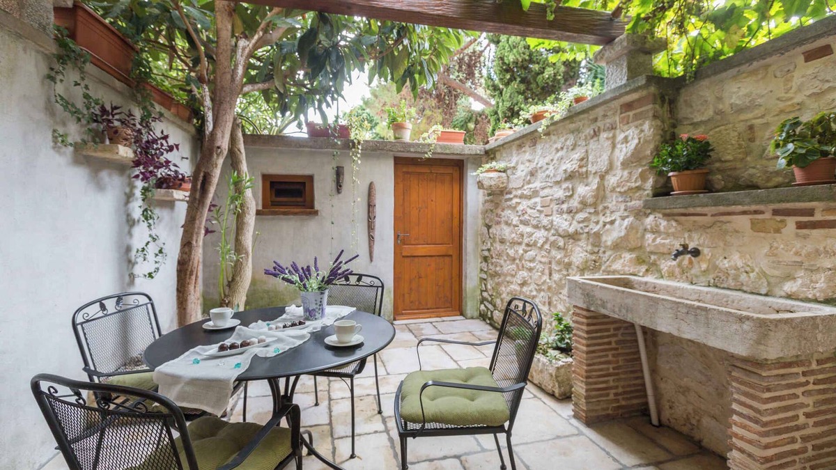 City Center Apartment | Holiday apartment in Porec Old Town