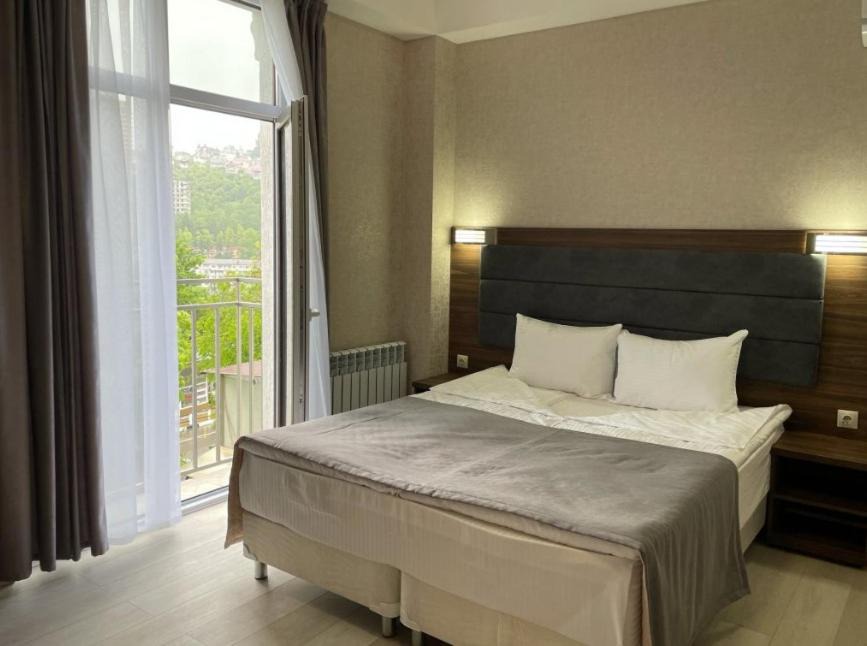 Chembur East Apartment | Holiday Apartment in the Mumbai