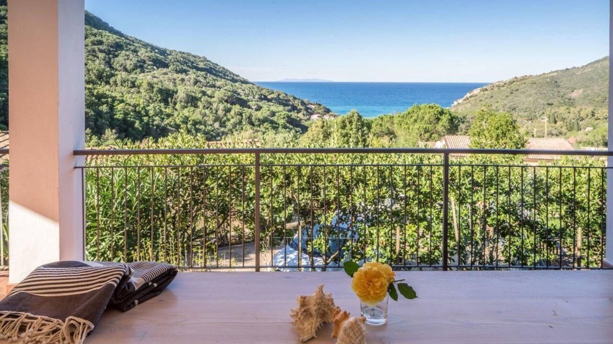 Rio nell'Elba Apartment | Holiday apartment Rio Nell'Elba for 1 - 5 persons with 2 bedrooms - Twin house