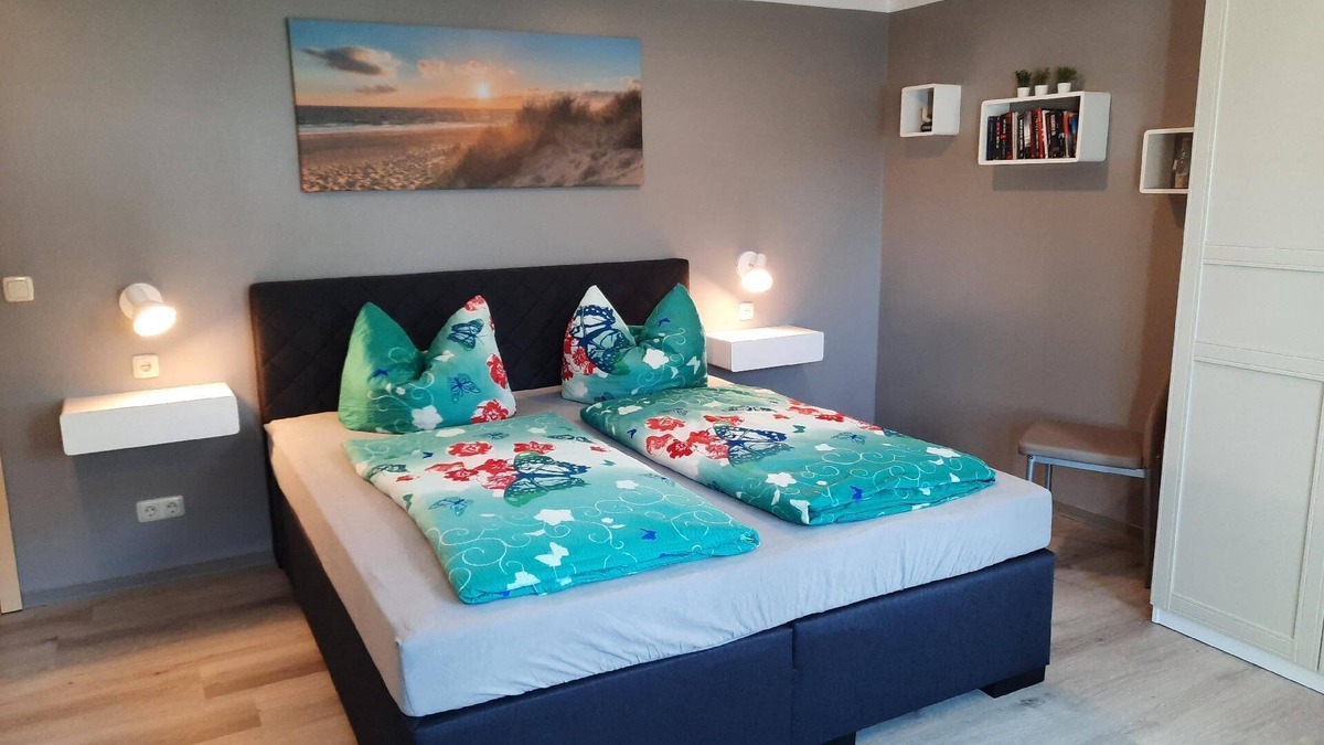 Karlshagen Apartment | Holiday apartment Karlshagen for 1 - 5 persons with 2 bedrooms - Twin house