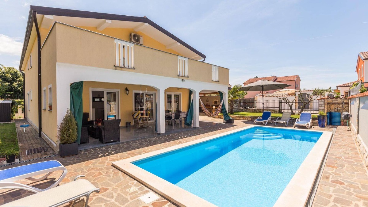 Kaldanija Apartment | Holiday apartment Kaldanija for 1 - 6 persons with 3 bedrooms - Holiday apartment