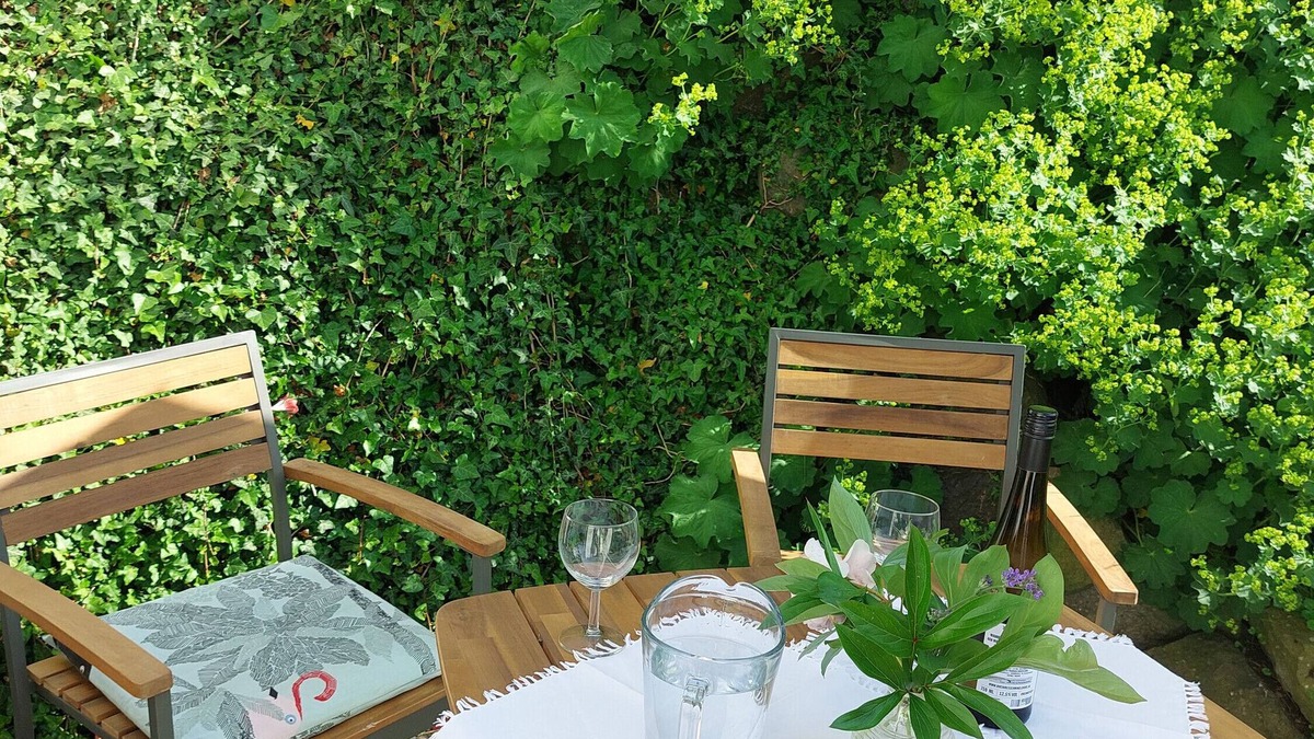 Ingenried Apartment | Holiday Apartment 'Krottenhill 2 1 4' with Mountain View, Private Terrace and Wi-Fi