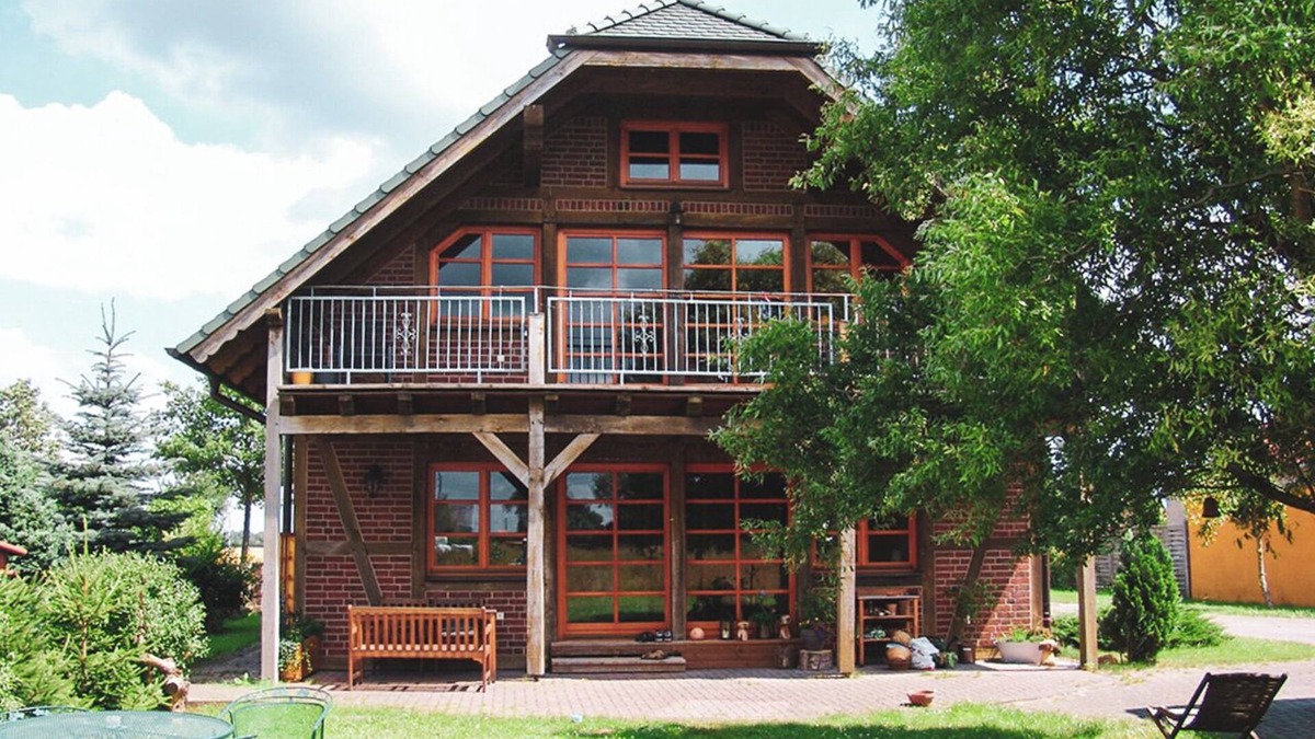 Wassersuppe Apartment | Holiday Apartment "Landhaus Charlotte - Storchennest" with Lake View, Balcony & Wi-Fi