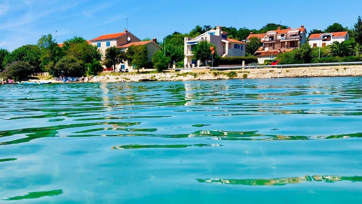 Lovrecica Apartment | Holiday apartment Lovrecica for 1 - 4 persons with 1 bedroom - Row house