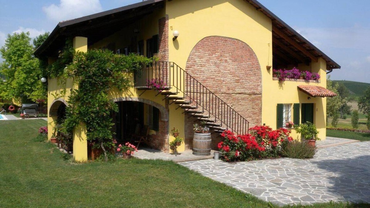 Moasca Other | Holiday apartment Moasca for 1 - 4 persons with 2 bedrooms - Farmhouse