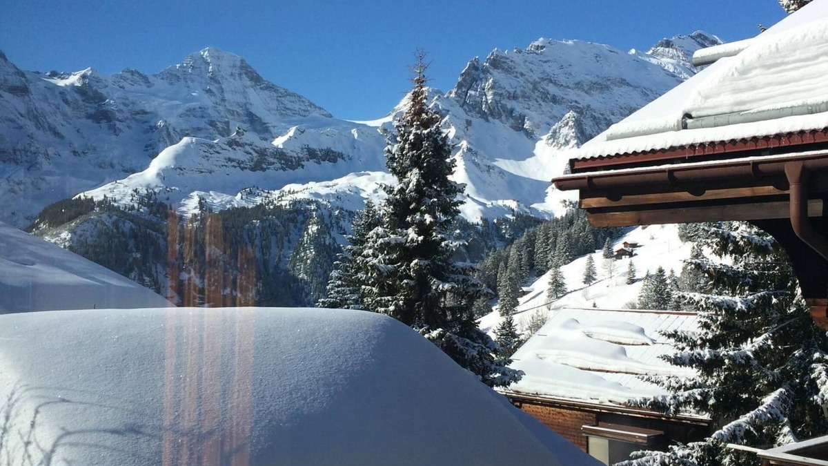 Murren Ski Chalet | Holiday apartment Mürren for 1 - 4 persons with 2 bedrooms - Chalet